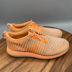 Nike Roshe Two Flyknit Shoes Womens 8 Peach Running Trainers Comfort Walking Gym